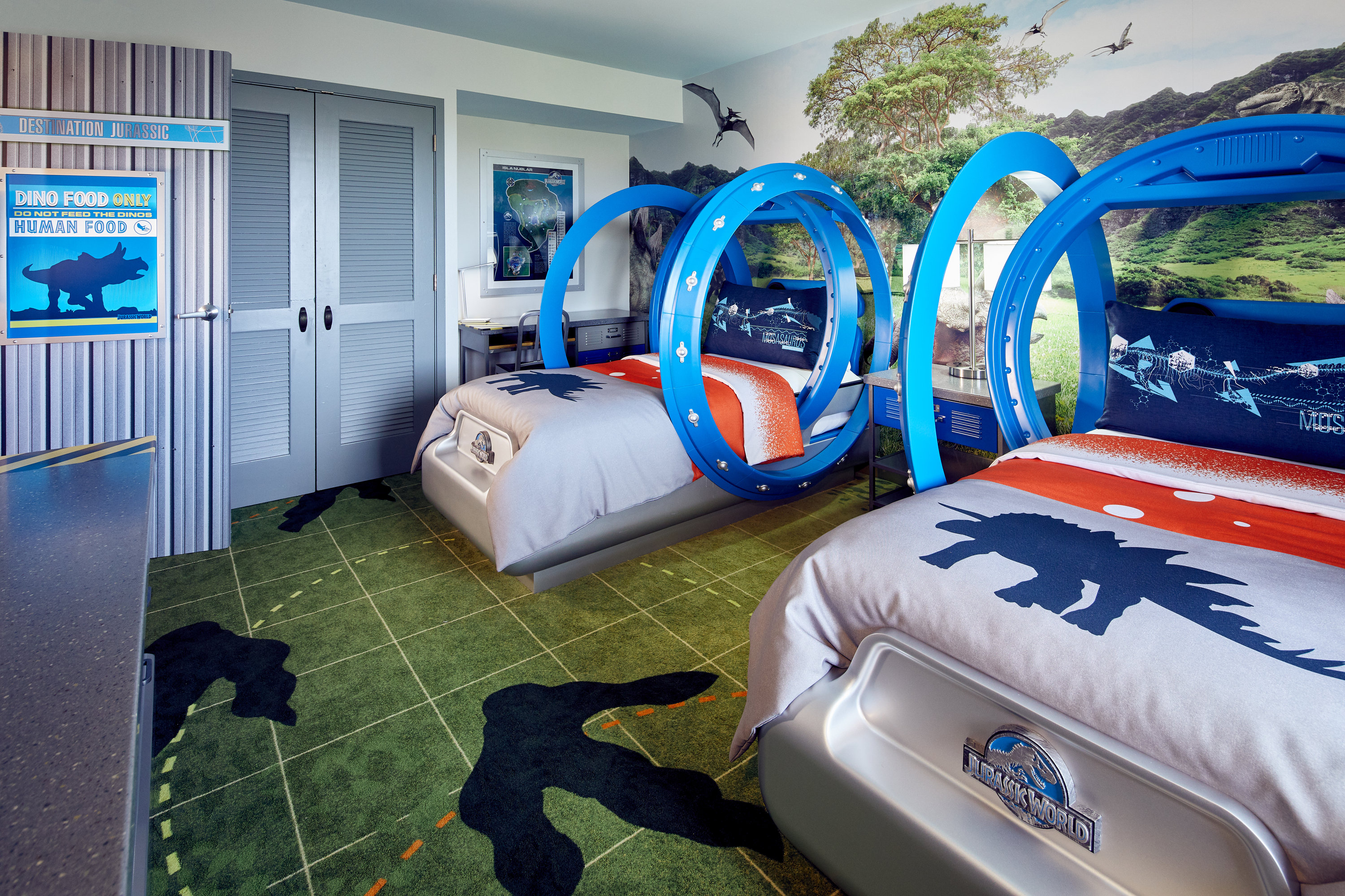 Universal Orlando Jurassic park room