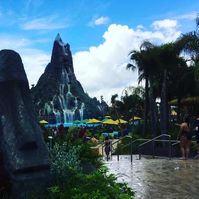 Volcano Bay water park pool at Universal Orlando Resort