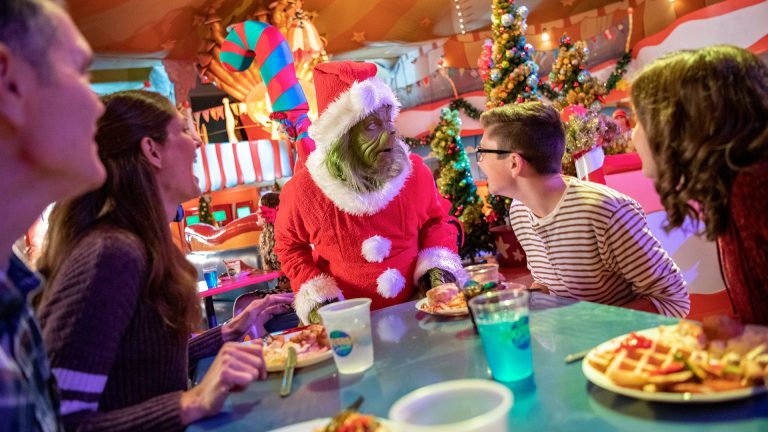Grinchmas character breakfast at Universal Orlando holidays